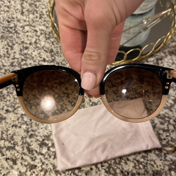 Tory Burch sunglasses - Picture 4 of 5